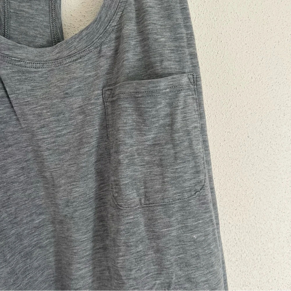 Lululemon Grey Yogi Racerback III Front Pocket Tank Size Small
